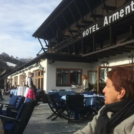Apartment Just Women Solo Donne Non Accetiamo Gli Uomi *